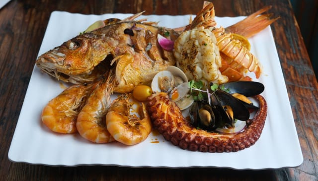 Seafood Catch.