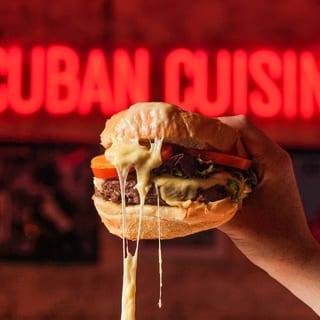 Classic CheeseBurger